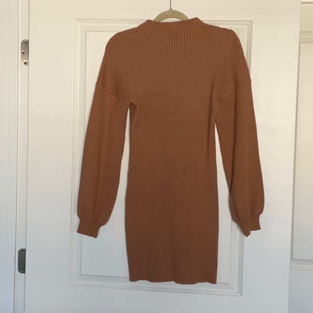 Elegant Tan Knit Dress